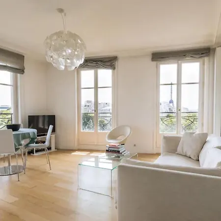 Central&spacious 2bd For 4 In Champs Elysees * Paris