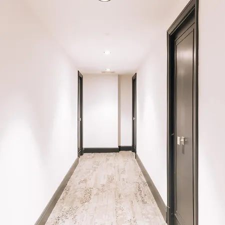 Central&spacious 2bd For 4 In Champs Elysees Apartman Párizs