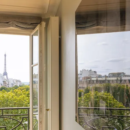 Central&spacious 2bd For 4 In Champs Elysees Apartman